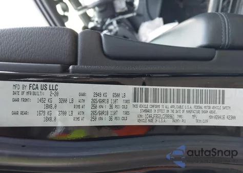 2020 Jeep Grand Cherokee Limited 4X4 z USA, uszkodzony, nr VIN 1C4RJFBG2LC298961